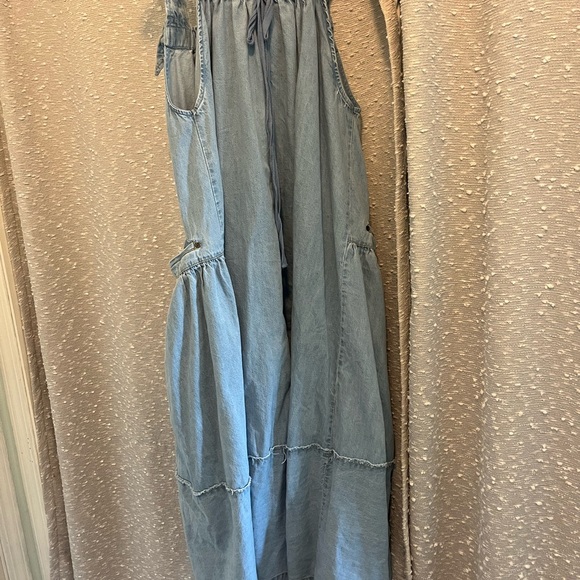 Machu Barrel Midi Dress - Picture 3 of 3